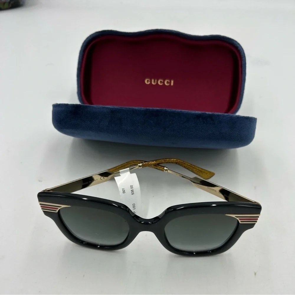 Gucci GG0281S – 001 black acetate frame sunglasses with gray lenses NWT